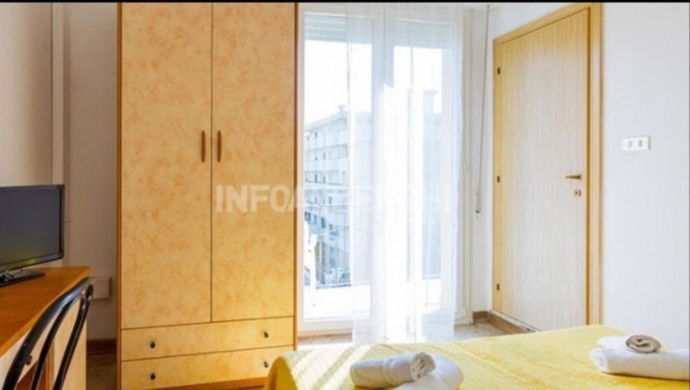 Hotel Ariosto Римини Экстерьер фото